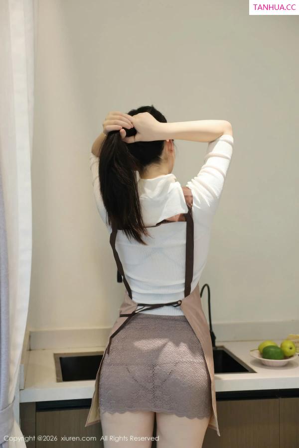   [XiuRen]高清写真图 2026.01.08 No.11207 奶思兔 黑色情趣内衣第15张图片